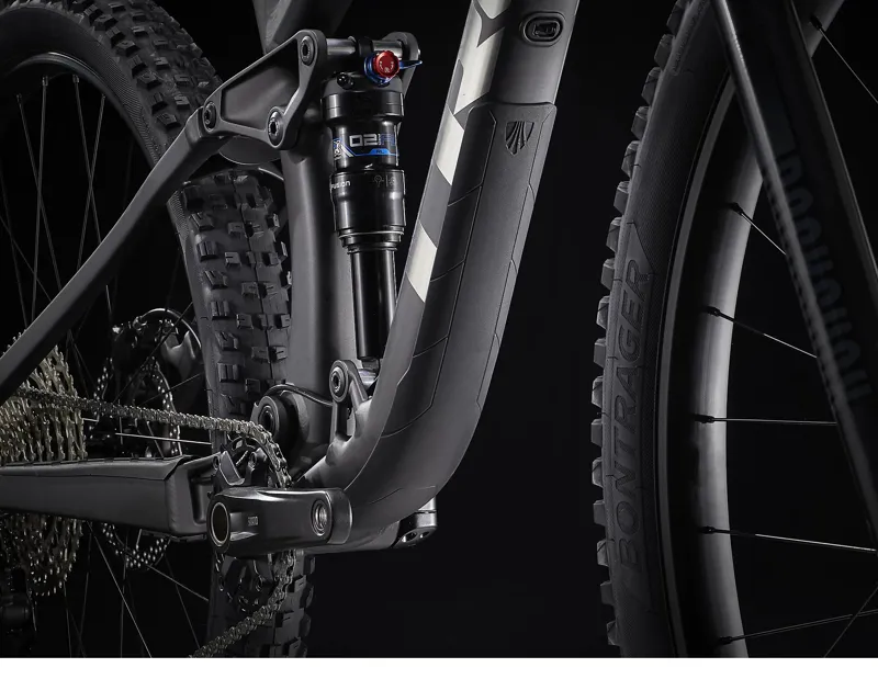 Trek Fuel EX 5 Mountain Bike in Black-3